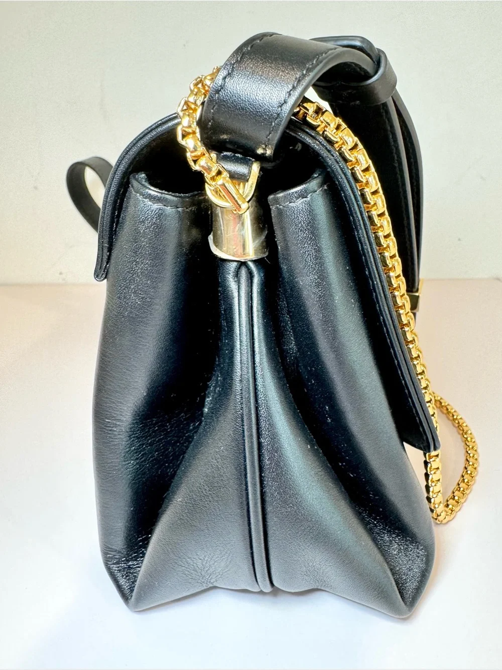 Ferragamo New Line Medium Black Leather Shoulder Bag W 2 Straps & Gold Accents